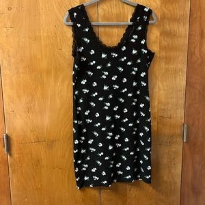Floral sleeveless black dress